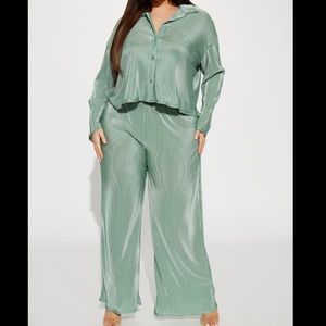 Fashion Nova 2pc set